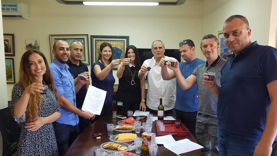 מעמד חתימת ההסכם 