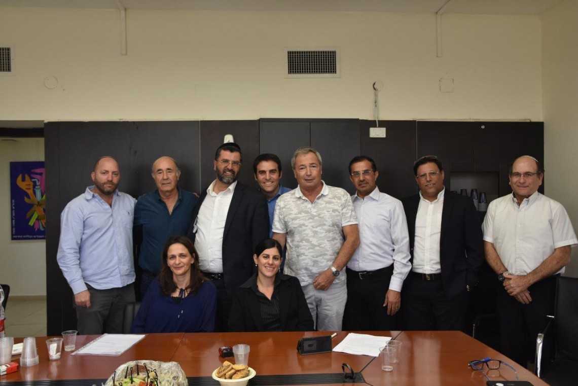 מעמד חתימת ההסכם