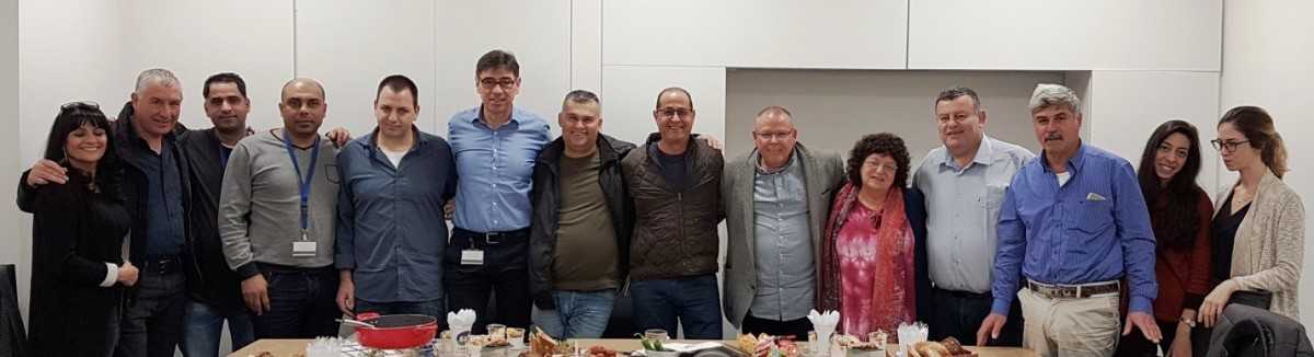 חתימת הסכם עבודה בקר תנובה (אדום אדום)