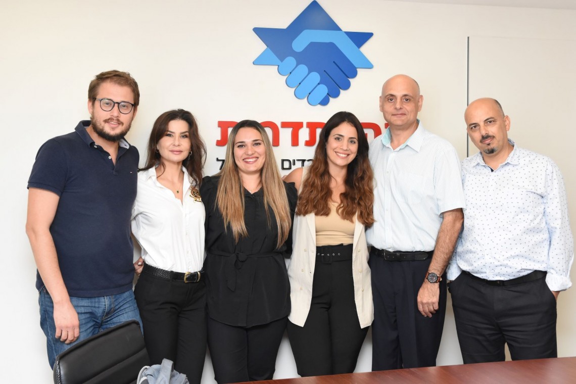 חתימת ההסכם לעובדי אסותא