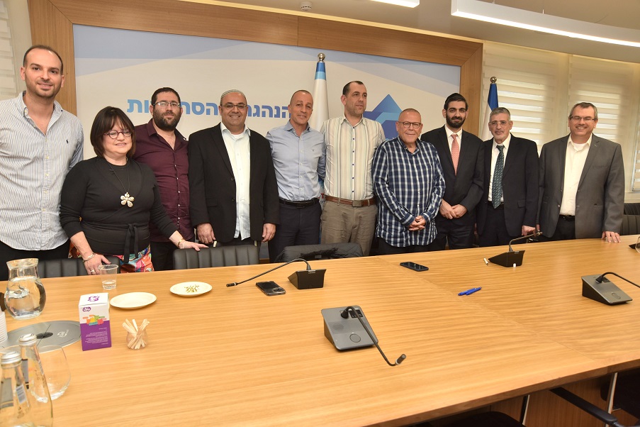 מעמד חתימת ההסכם 