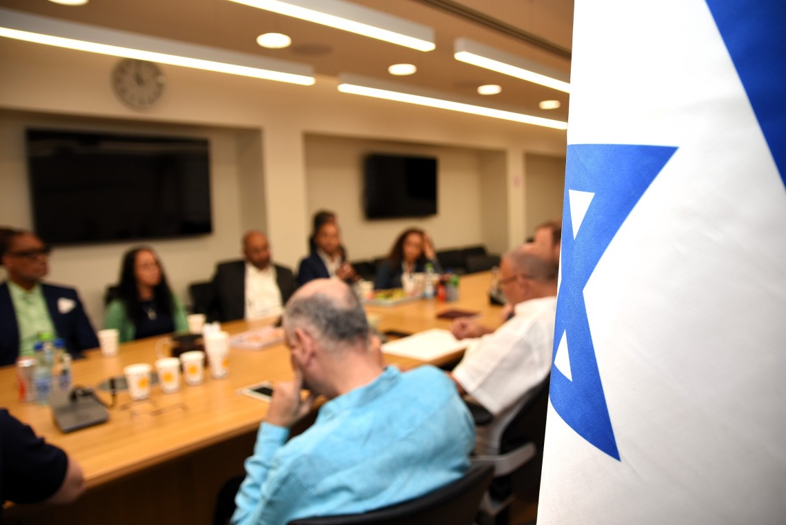 פגישת בכירי ההסתדרות עם ראשי האיגודים מניו יורק