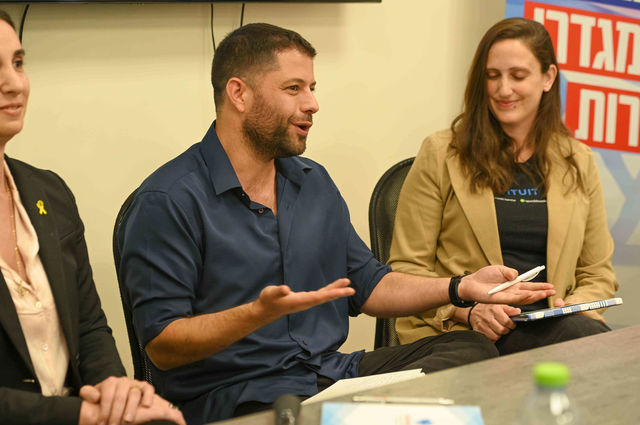 המשתתפים במהלך האירוע. צילומים: יפית איליאגוייב